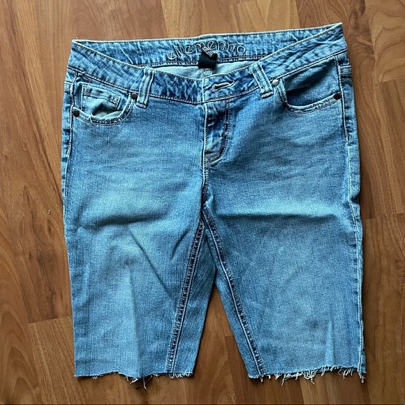 Ellemenno cut offs - Picture 3 of 3